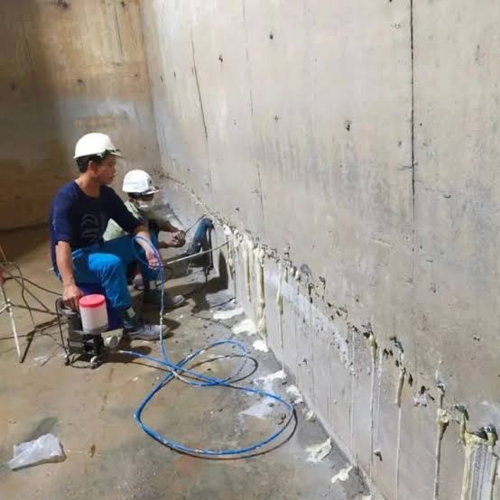 Dịch Vụ Bơm Keo PU Chống Thấm TP.HCM Uy Tín – Hoàn Tiền 100%
